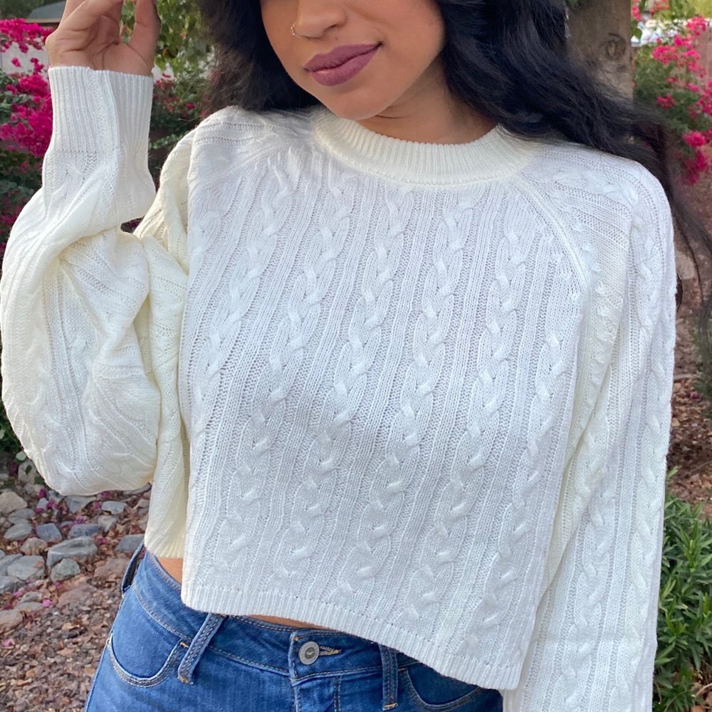 Sweater crop top